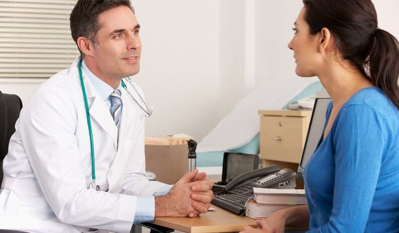 Pro plíseň nehtů navštivte lékaře